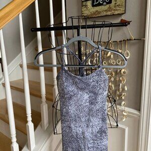 LULULEMON POWER Y BLACK & WHITE SPECKLED RACERBACK TANK W/ SHELF BRA SZ 4 LKNEW